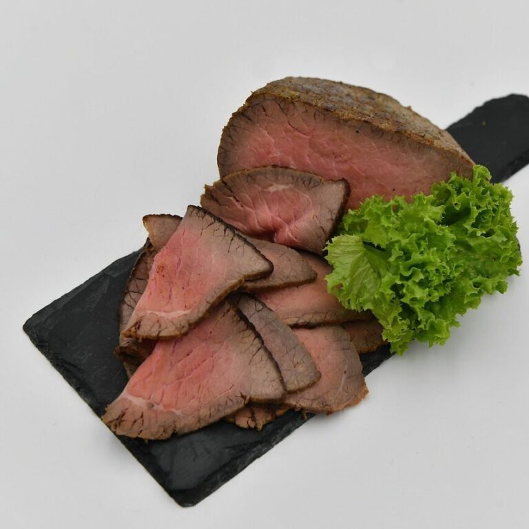 Airfryer opskrifter på roastbeef i airfryer serveret på dit middagsbord